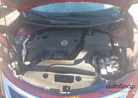 2015 Nissan Altima 2.5 Sv из США, поврежденный, VIN 1N4AL3AP2FC281482